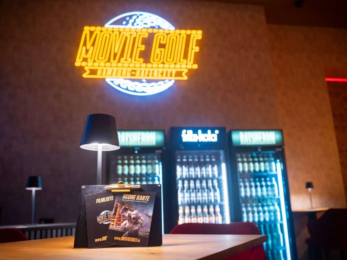 6 - MovieLounge-14